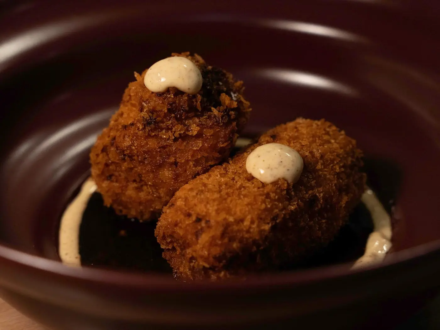 Croquetas de pollo asado con mayonesa de trufa